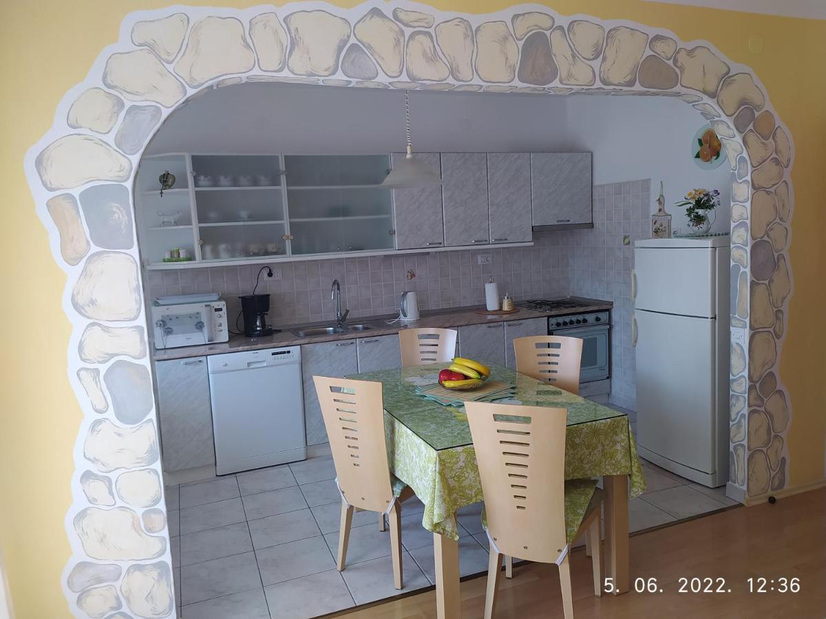 Apartment Sara Novi Vinodolski Extérieur photo