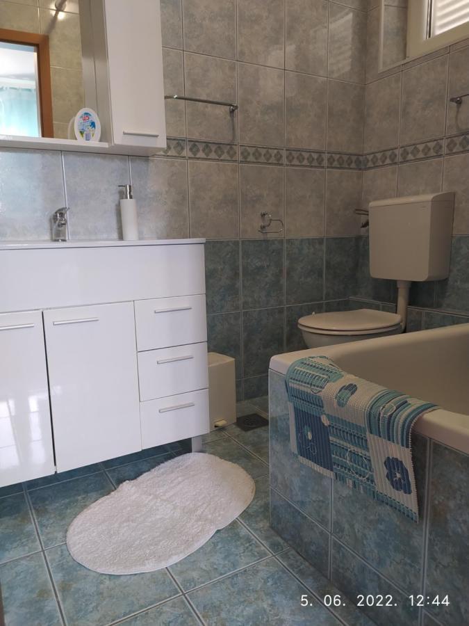 Apartment Sara Novi Vinodolski Extérieur photo