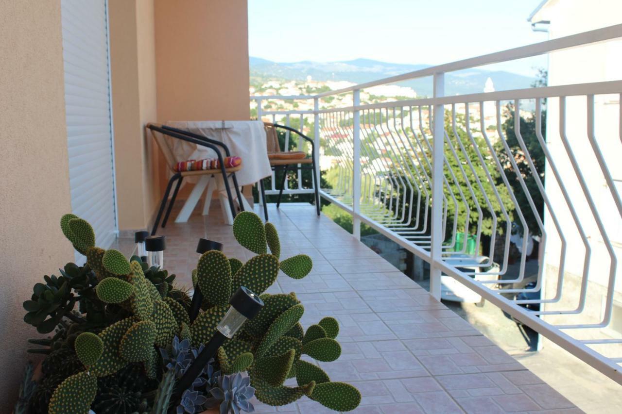 Apartment Sara Novi Vinodolski Extérieur photo