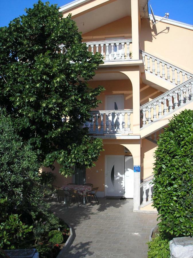 Apartment Sara Novi Vinodolski Extérieur photo